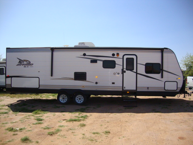 17 Jayco 284bhw NEWEST 021